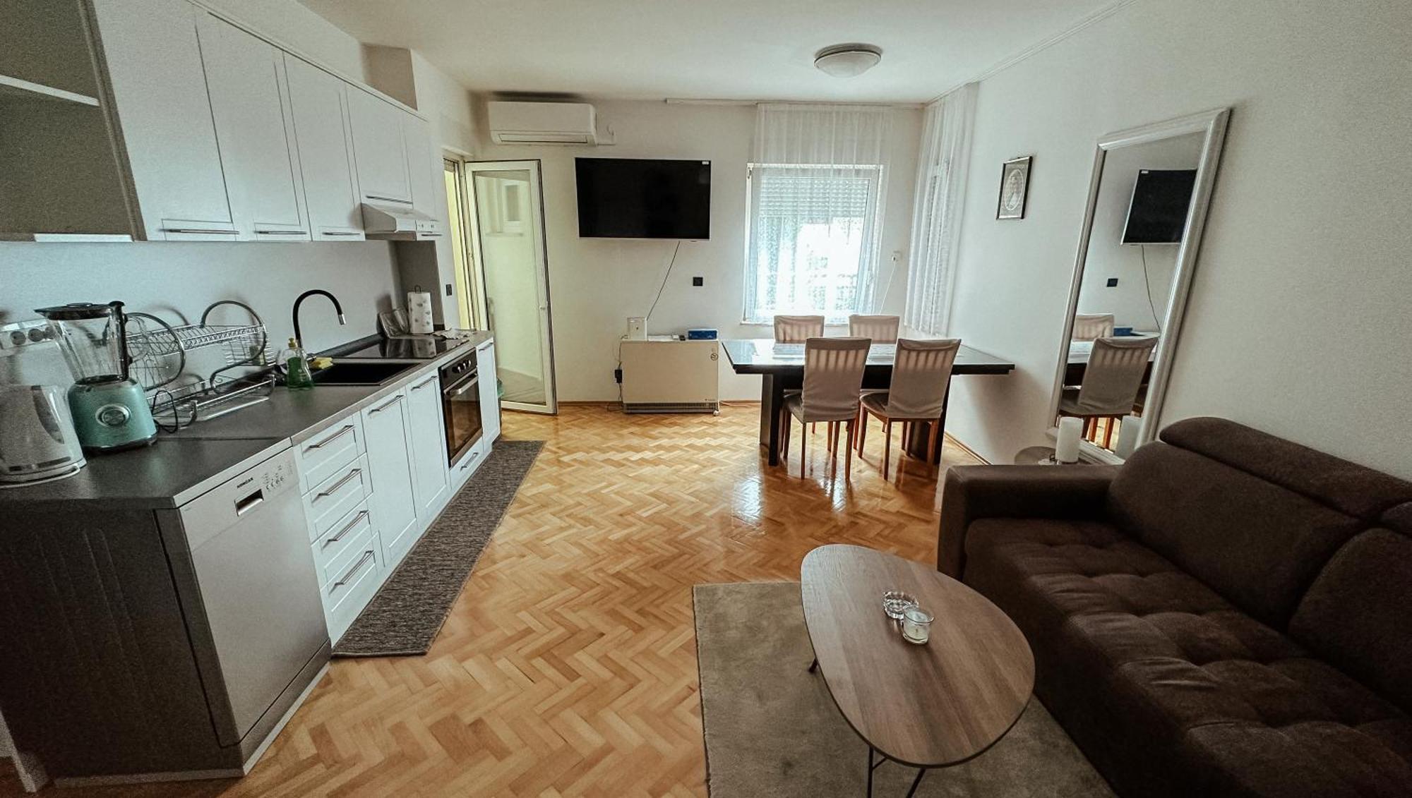 Apartmani Jelena Опатия Екстериор снимка